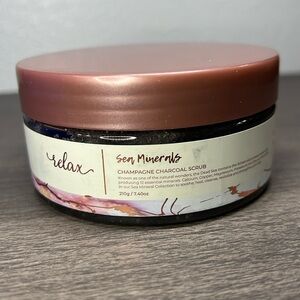 Manna Kadar Relax Champagne Charcoal Scrub 7.40 oz SEALED